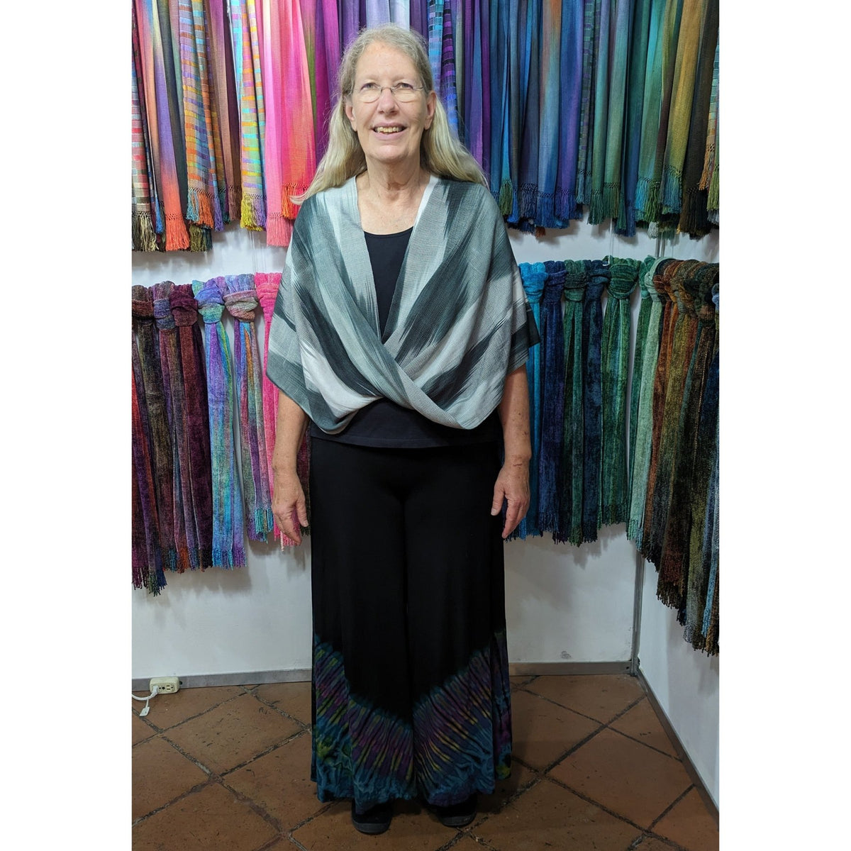 Infinity Front Lightweight Bamboo Poncho, No Fringes, One Size - A Thread of Hope Guatemalan Fair Trade