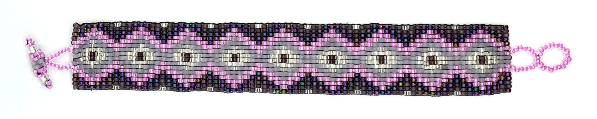 Purples and Pink Diamonds Beaded Bracelet